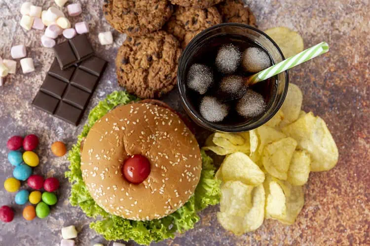 Alimentos ultraprocessados está associado a doenças crônica
