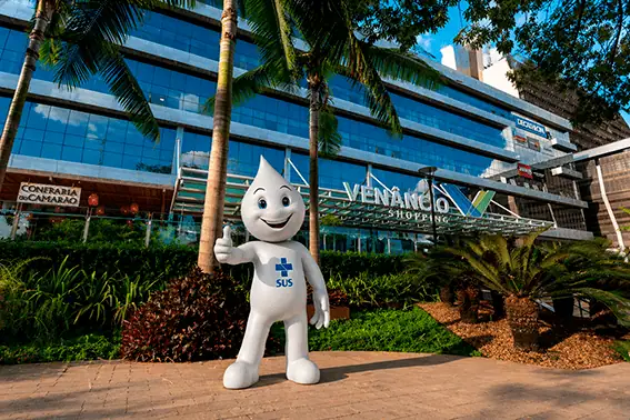 Multivacinação para crianças e adultos no Venâncio Shopping