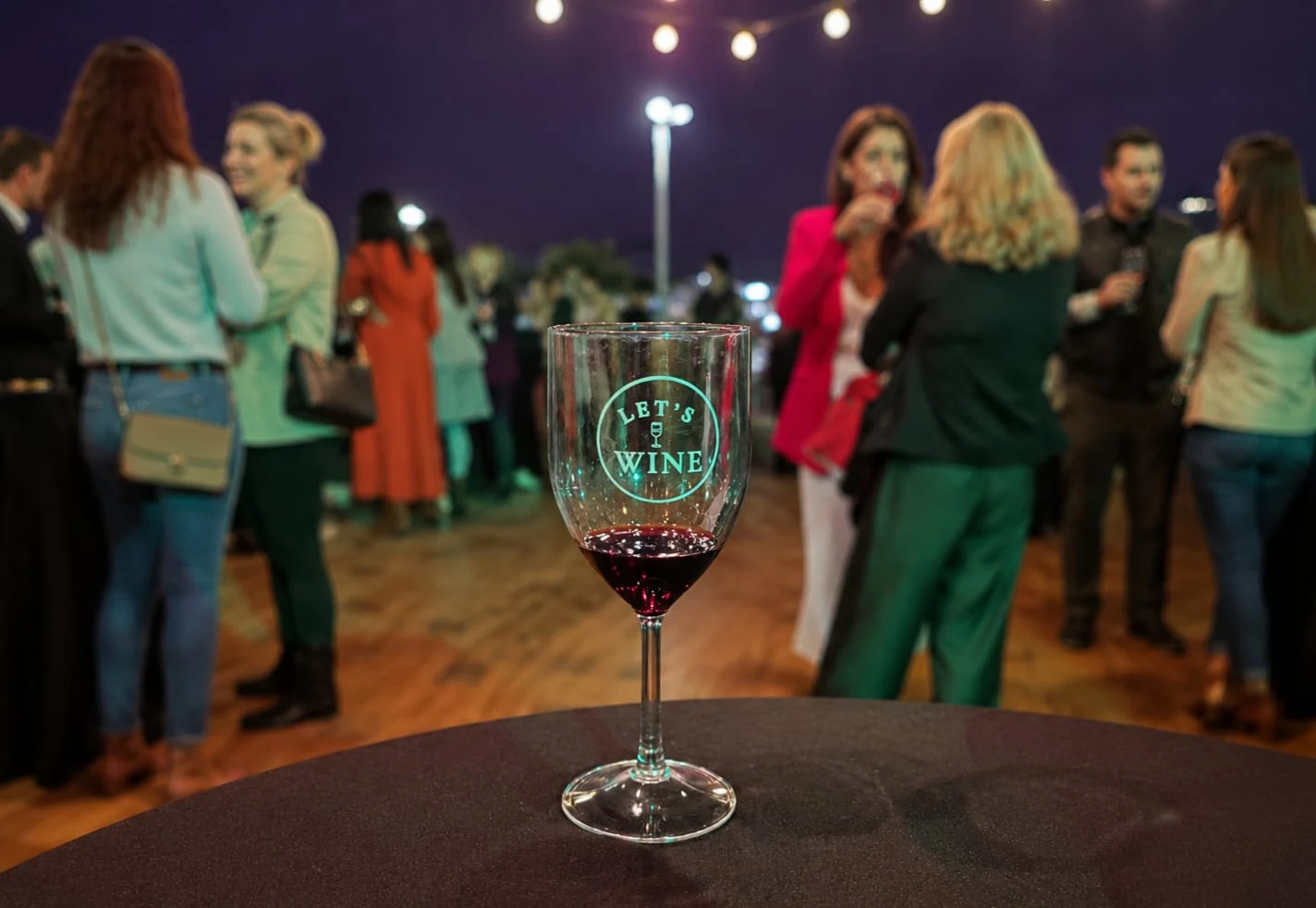 Let's Wine desembarca no The Club Beach Tennis