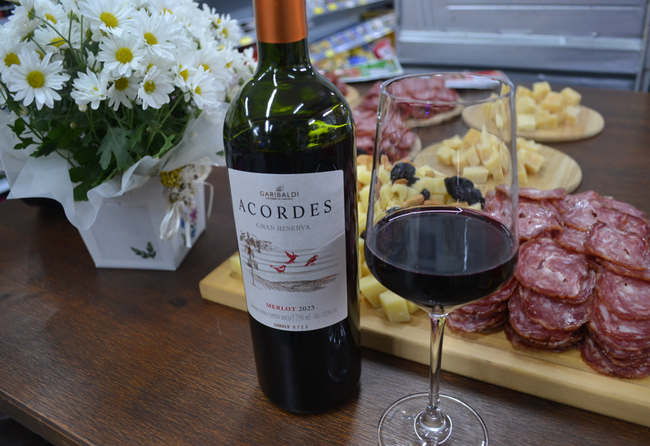 Queijos, vinhos e espumantes: como acertar na harmonização
