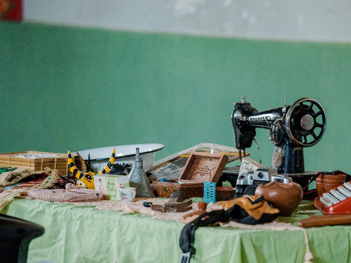 Barraca de Memórias leva histórias de mulheres pioneiras do DF para escolas e espaços comunitários do Guará