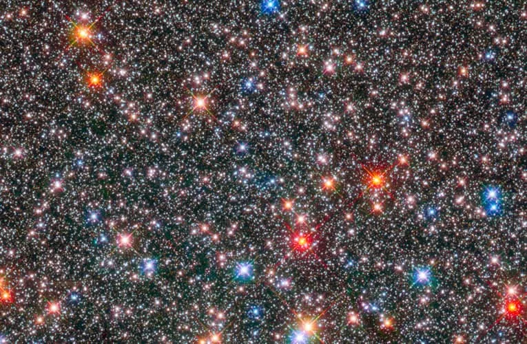 Foto: All the Glittering Stars / NASA